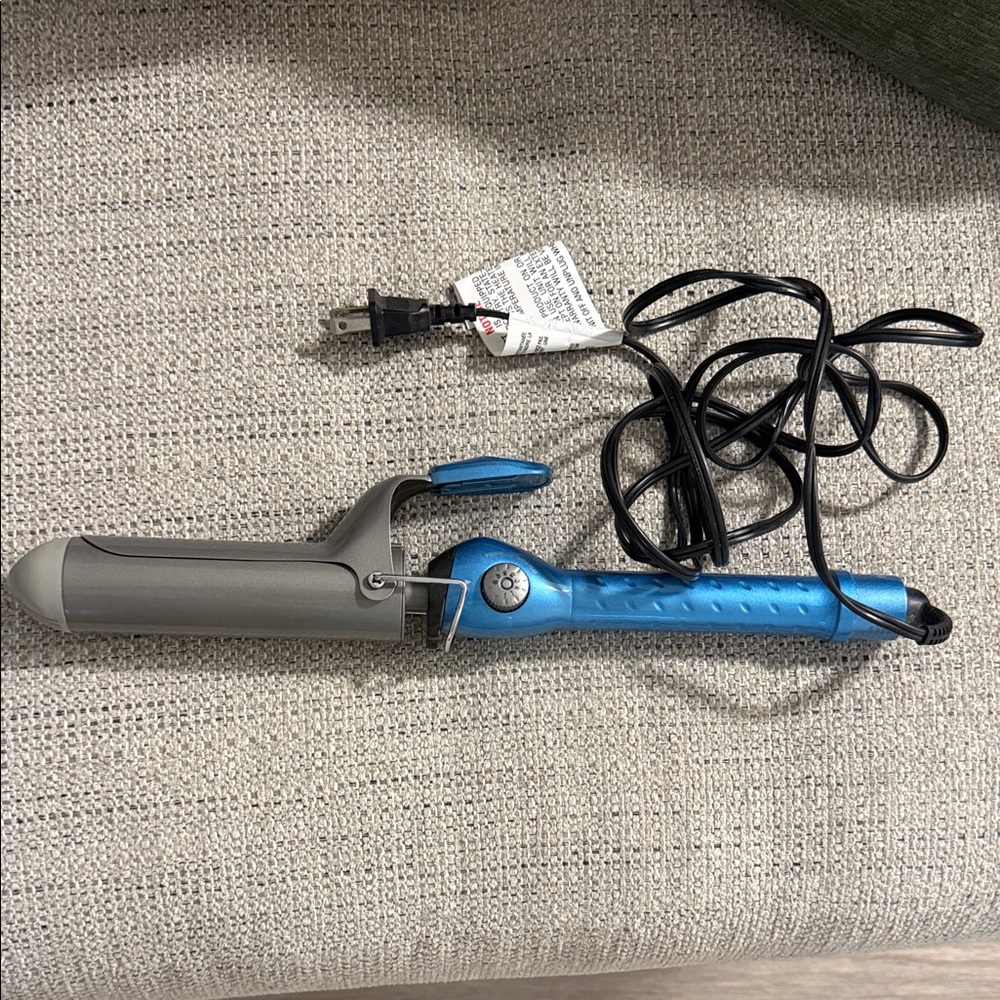 Babybliss PRO Nano Titanium Blue and Gray Curling Iron